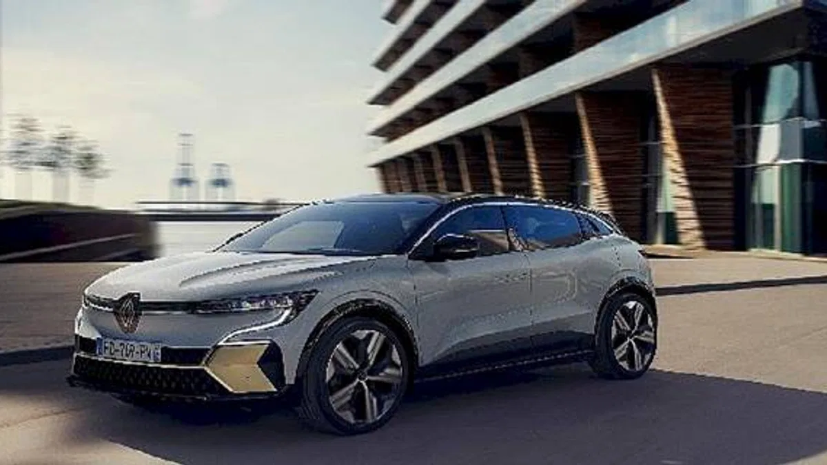 Yeni Megane E-Tech %100 Elektrikli ön siparişe açılıyor