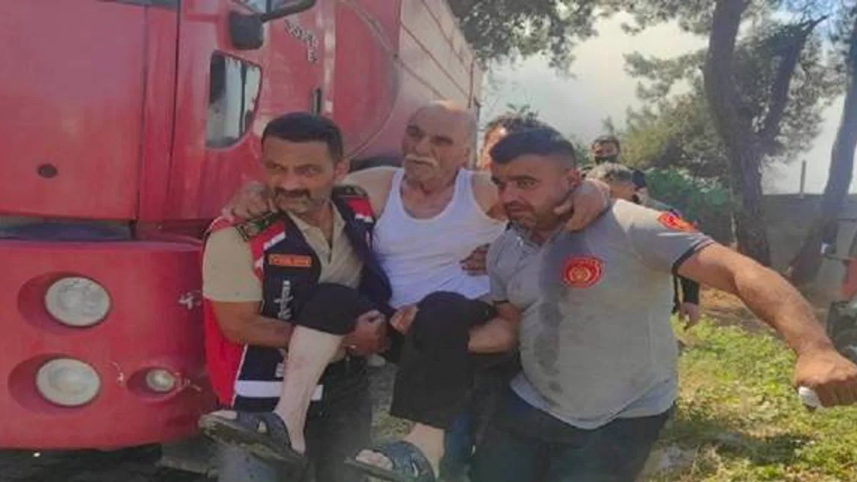 Hatay Belen'deki yangında 1.500 kişi tahliye edildi