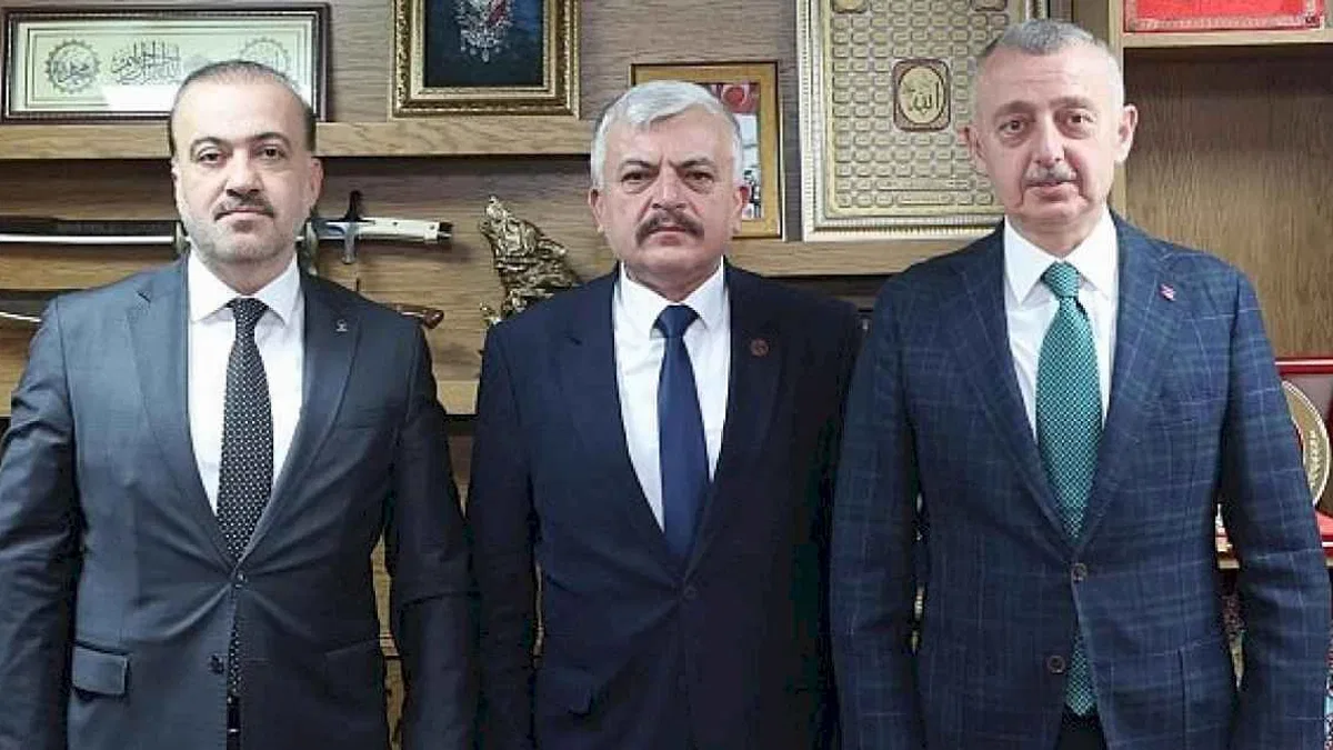 Başkan Büyükakın'dan MHP'ye iadeyi ziyaret