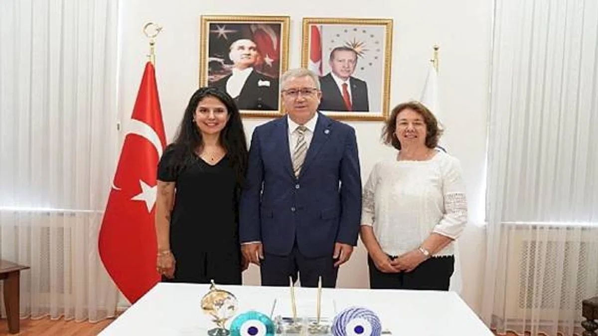 EÜ'den dış mekan süs bitkilerinde ürün kayıplarını önleyici proje