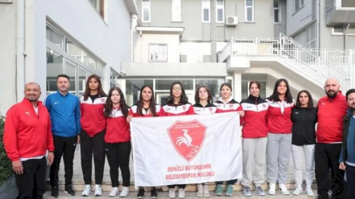Denizli Belediyespor Kadın Judocular madalyaya gitti