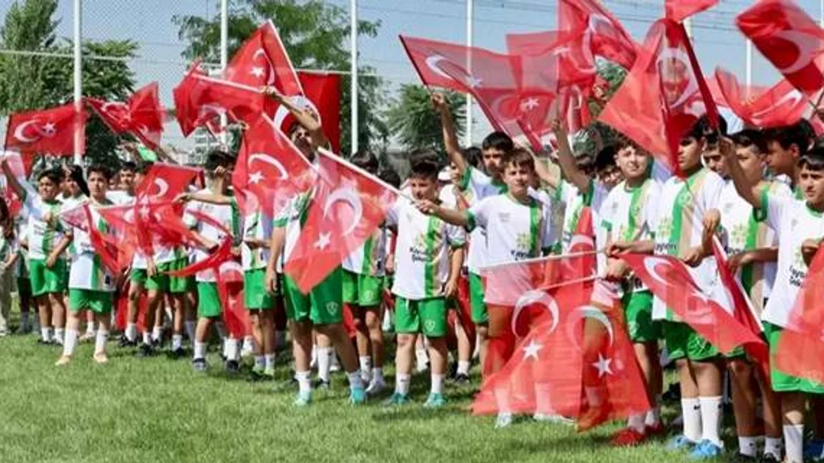 Geleceğin sporcuları Kayseri Şeker'le yetişiyor