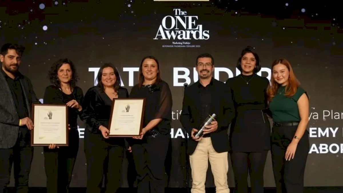 TatilBudur’a "The ONE Awards"tan Birincilik Ödülü