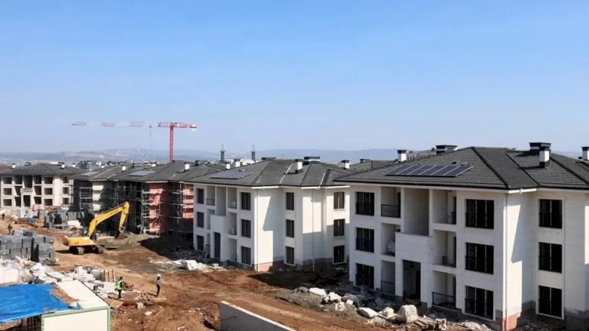 Kocaeli'de Kartepe Kent Konut Evleri’nde kaba inşaat tamamlandı
