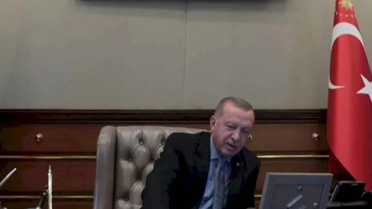 Cumhurbaşkanı Erdoğan'dan şehit ailelerine taziye