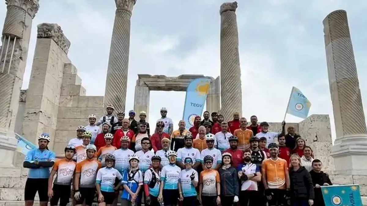 Bisiklet tutkunları, pedallarını TEGV’li çocuklara umut olmak için çevirdi