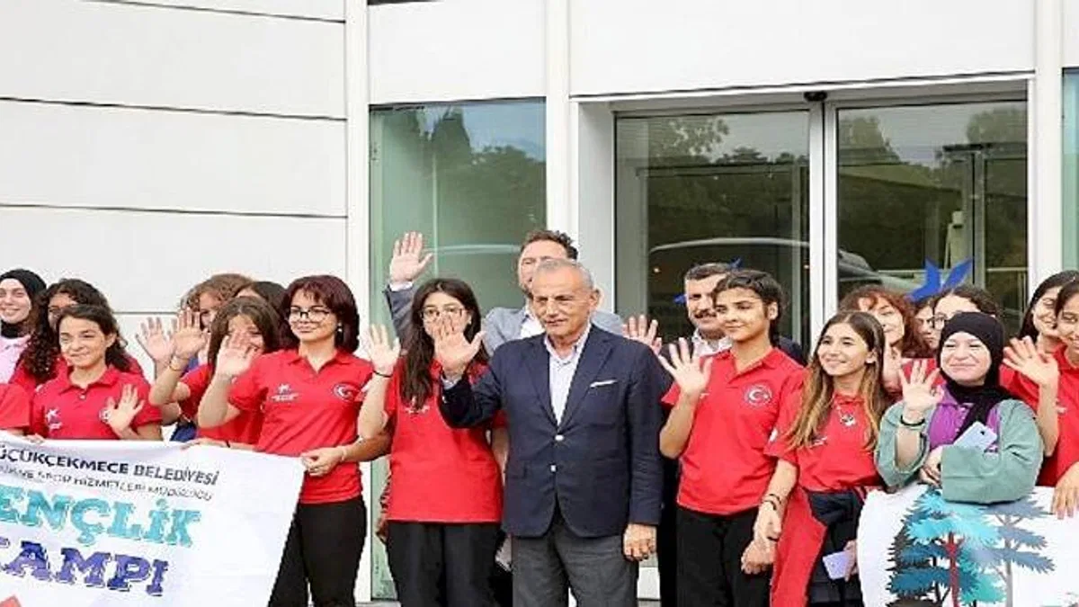 Küçükçekmeceli Öğrenciler Gençlik Kampı'nda