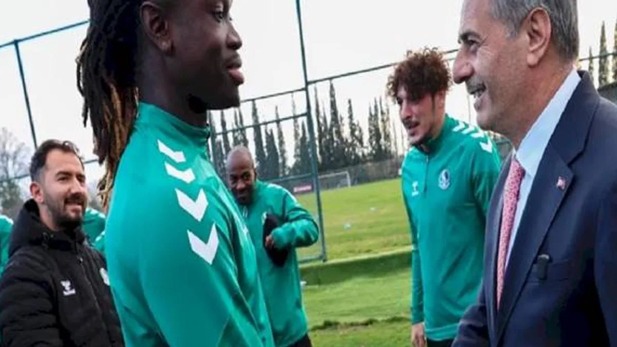 Rüstemler Tesisleri’nde Sakaryaspor’a moral desteği