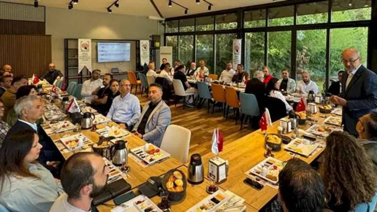 BİSİAD üyeleri geleneksel kahvaltı programında buluştu