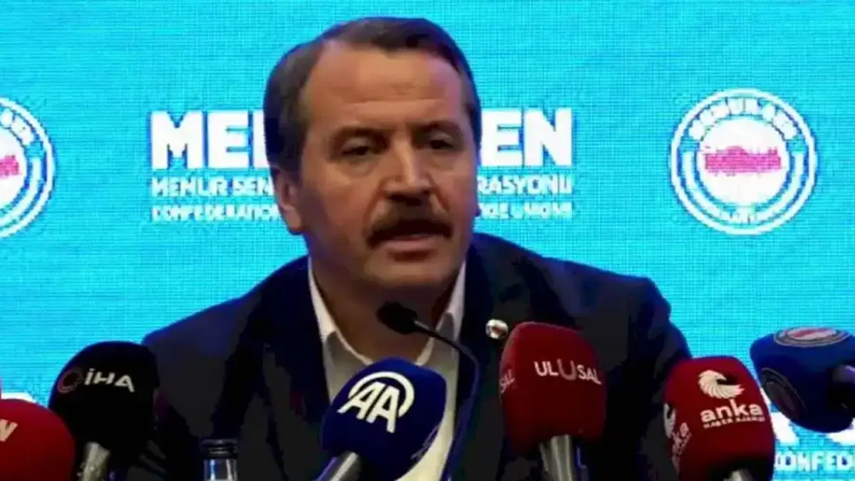 Memur-Sen: '11,54'lük zama ilave refah payı verilmelidir'
