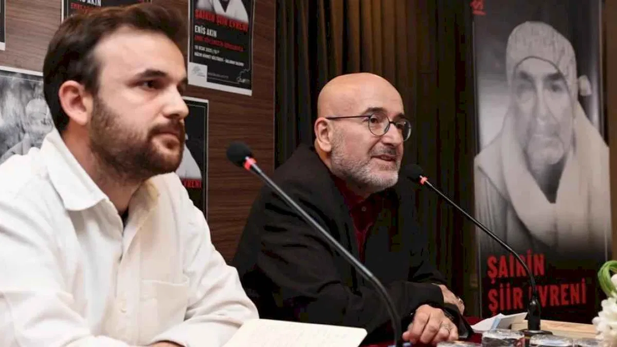 Bursa Nilüfer'de Enis Akın ‘Şairin Şiir Evreni’ne konuk oldu