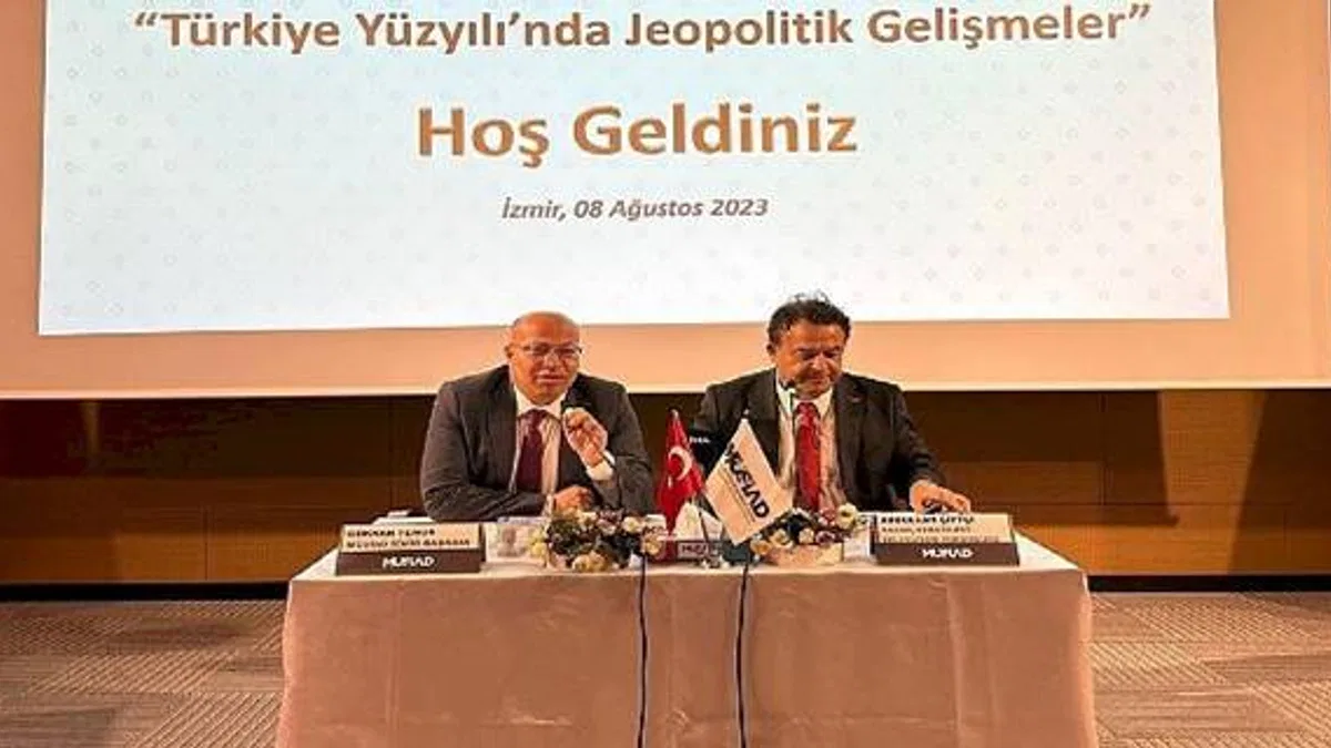MÜSİAD İzmir Abdullah Çiftçi'yi Konuk etti