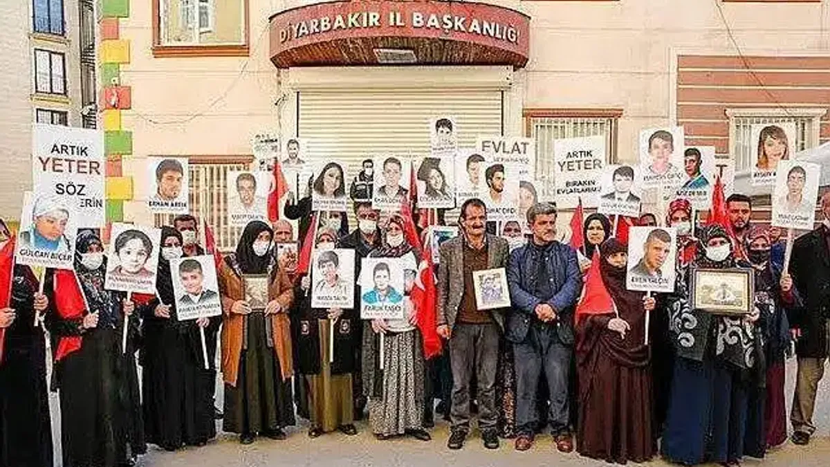 Diyarbakır Anneleri'nin Haklı Davasını Dünya, Nevşehir'den Dinleyecek