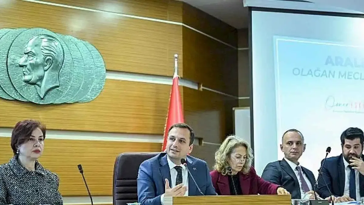 Başkanı Eşki: "Kentimize yakışır bir meydan ve hizmet kompleksi oluşturacağız."