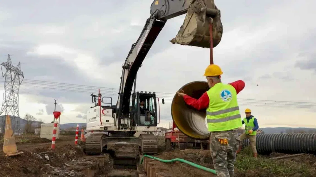 Sakarya'da 4 merkez ilçeye yağmur suyu hattı
