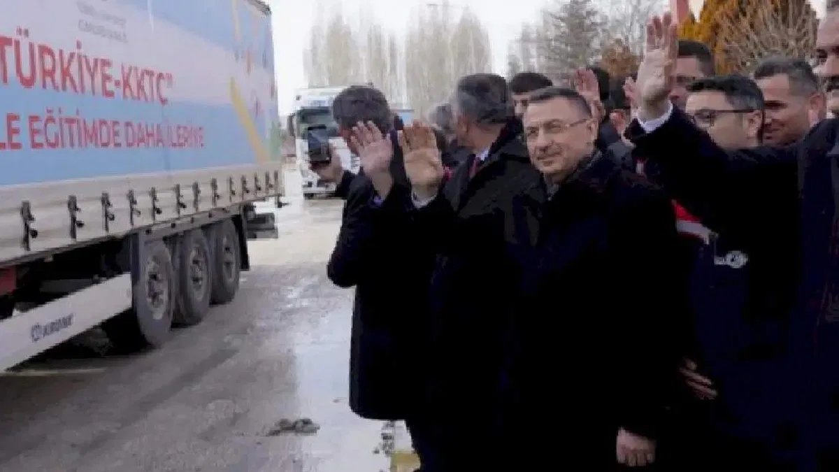Eğitim materyalleri KKTC'ye uğurlandı