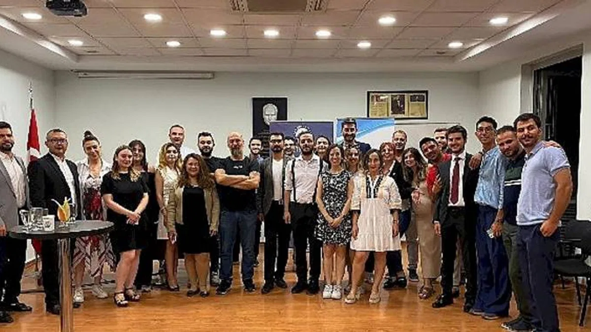 Genç Liderler ve Girişimciler Derneği (JCI) ile Türk Dış Ticaret Vakfı Networking Etkinliği Düzenledi