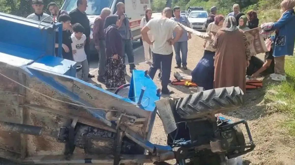 Yığılca'da tarım aracı kaza yaptı 7 kişi yaralandı