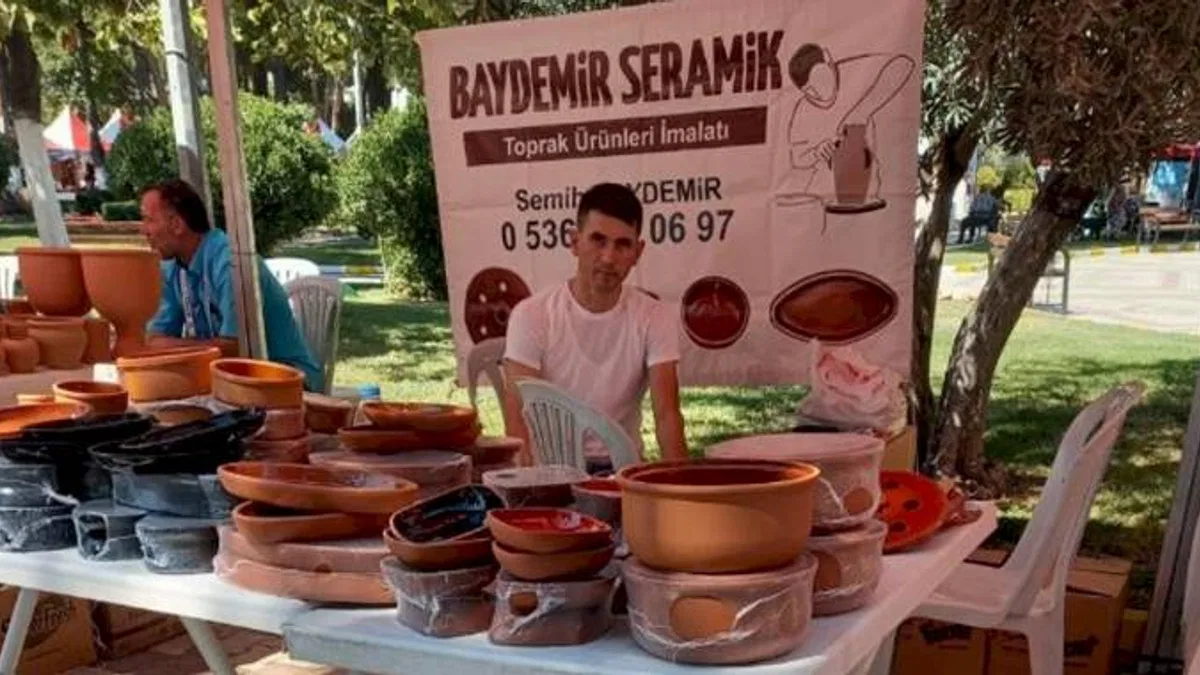 Kınık çömlekleri İzmir’deki festivalde yerini aldı