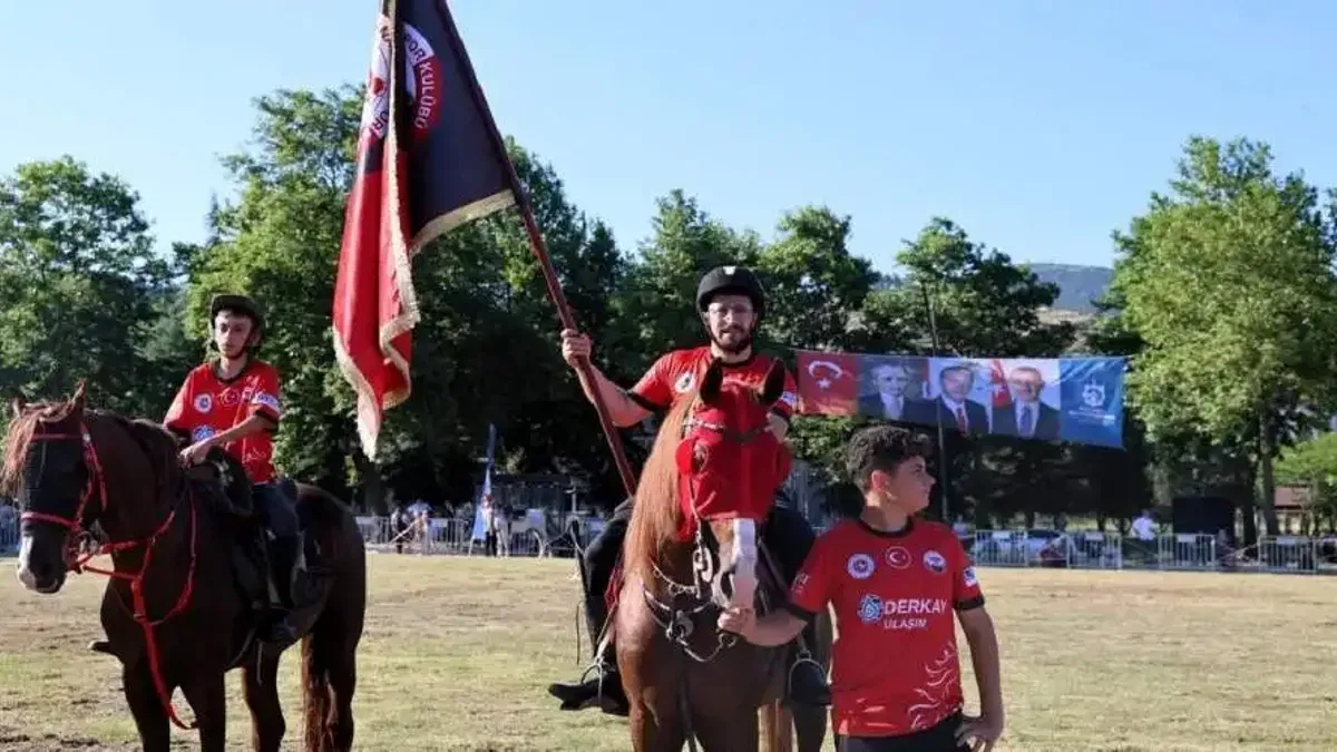 Kocaeli Derince’de cirit gösterileri nefes kesti