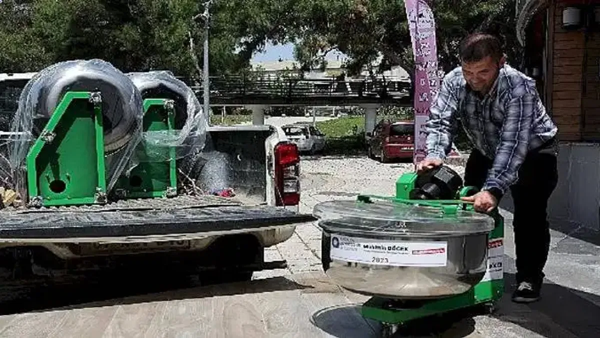 Antalya Büyükşehir'in kooperatiflere desteği sürüyor