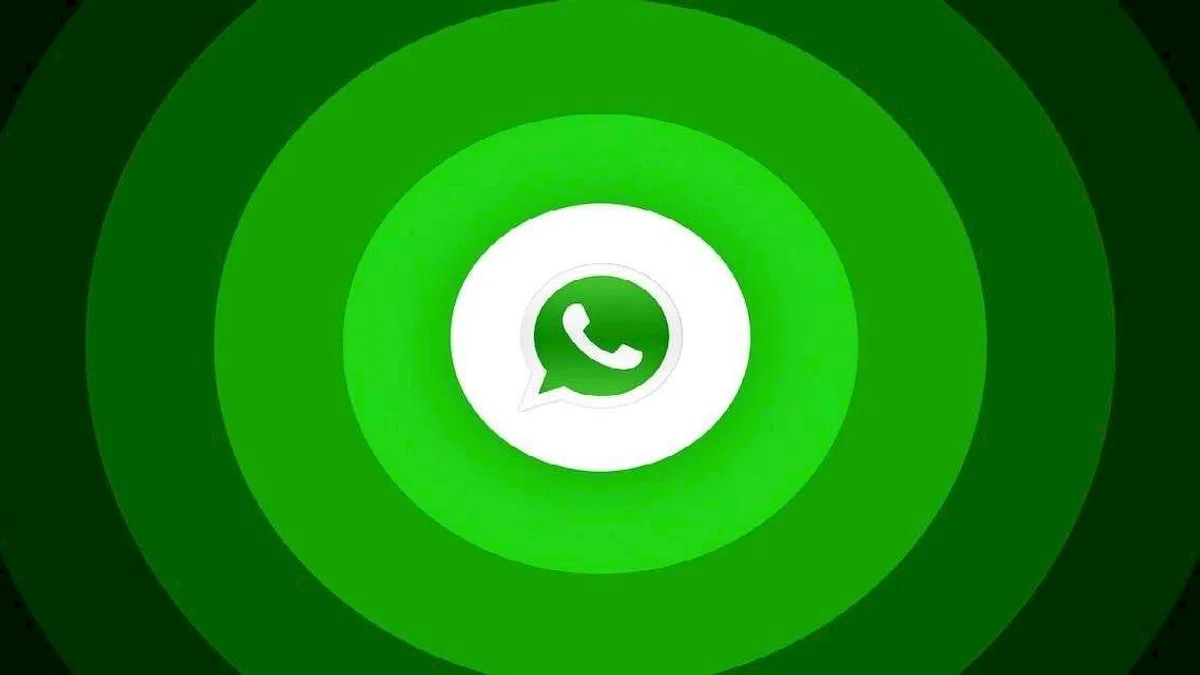 WhatsApp Durumları Otomatik Olarak Facebook’ta Paylaşılabilecek