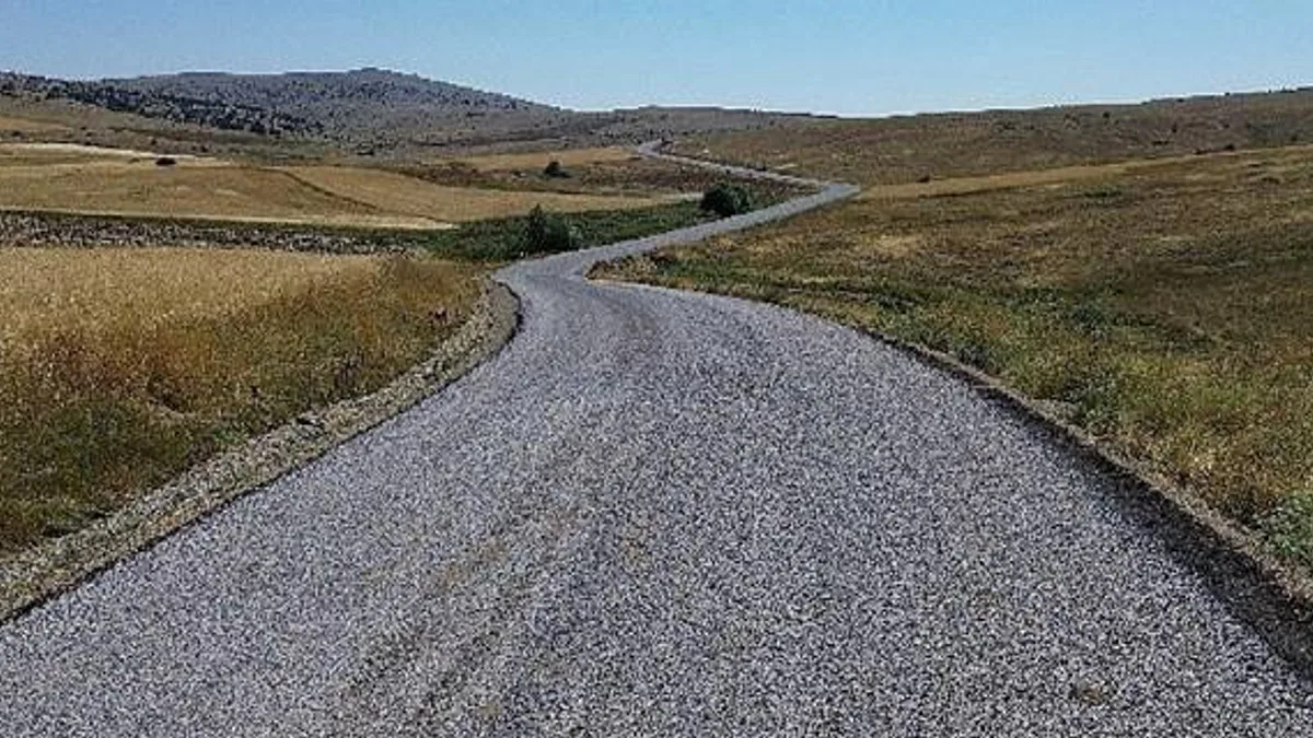 Ilgın'da 10 Kilometrelik Mahalle Yolunda Çalışmalar Tamamlandı