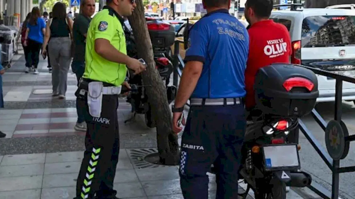 Manisa Büyükşehir'den kaldırım işgallerine geçit yok!
