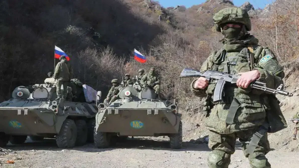Rus barış güçleri Karabağ'dan çekilmeye başladı