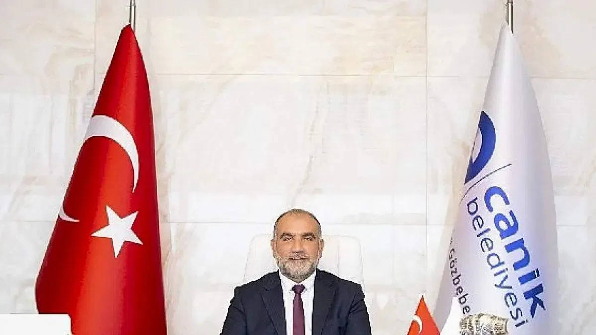 Başkan Sandıkçı: "Peygamber Efendimizin (S.A.V) hayatını, bizlere olan mesajlarını ve öğütlerini prensip edinmeliyiz"