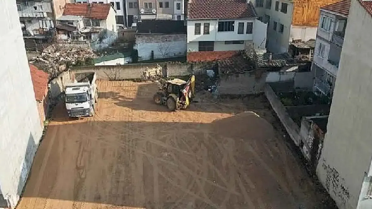 Hamidiye Mahallesi 40 Araçlık Otopark Kazanıyor