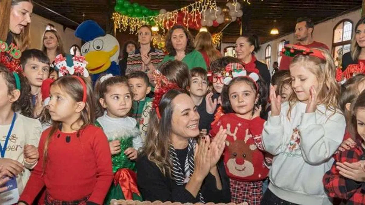 Yuvamız İzmirli çocuklara yeni yıl sürprizi