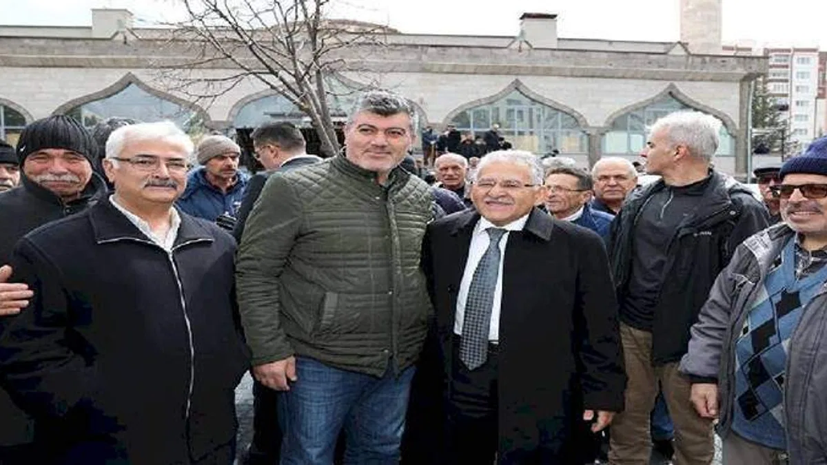 Memduh Büyükkılıç'tan İldem esnafına ziyaret
