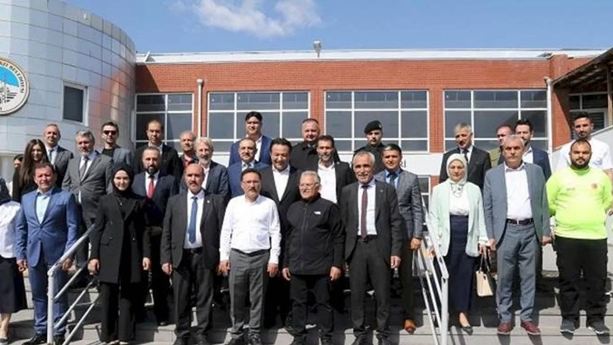 Kayseri'de futsal heyecanı başladı