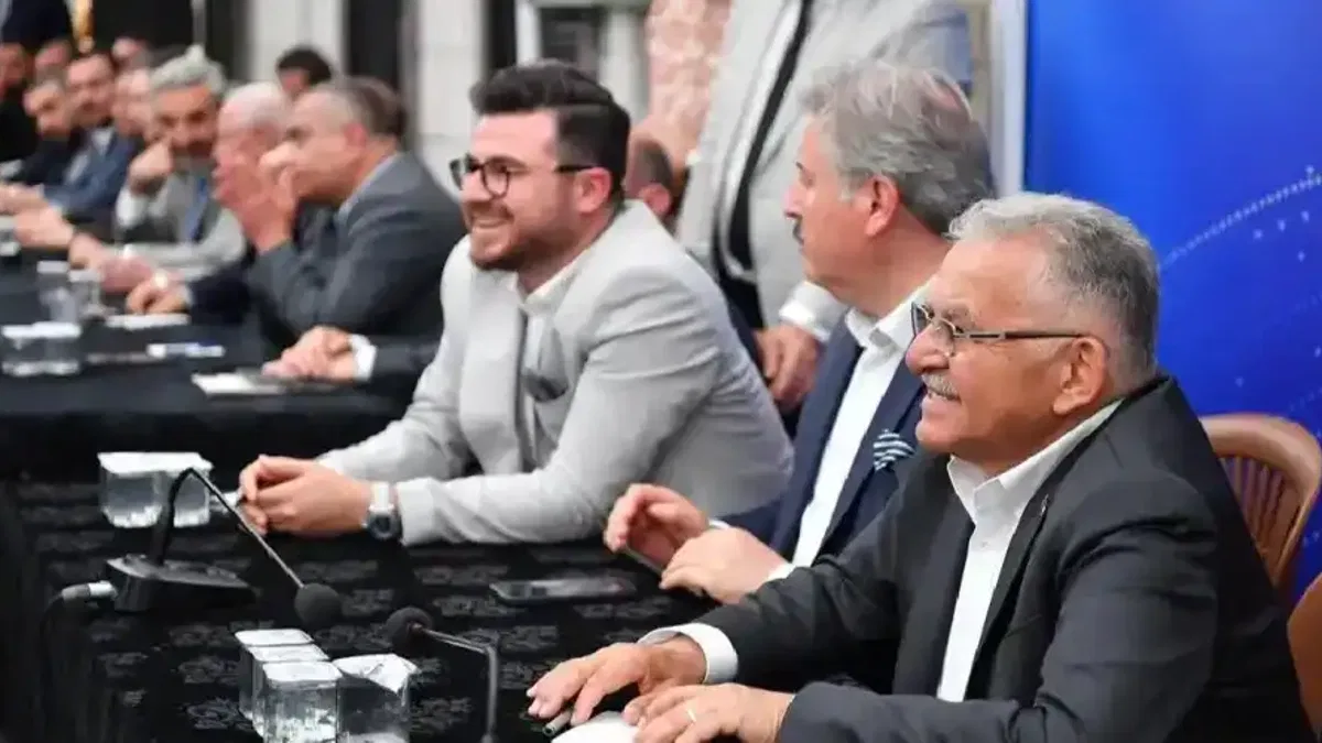 Mustafa Palancıoğlu halkın sorularını yanıtladı