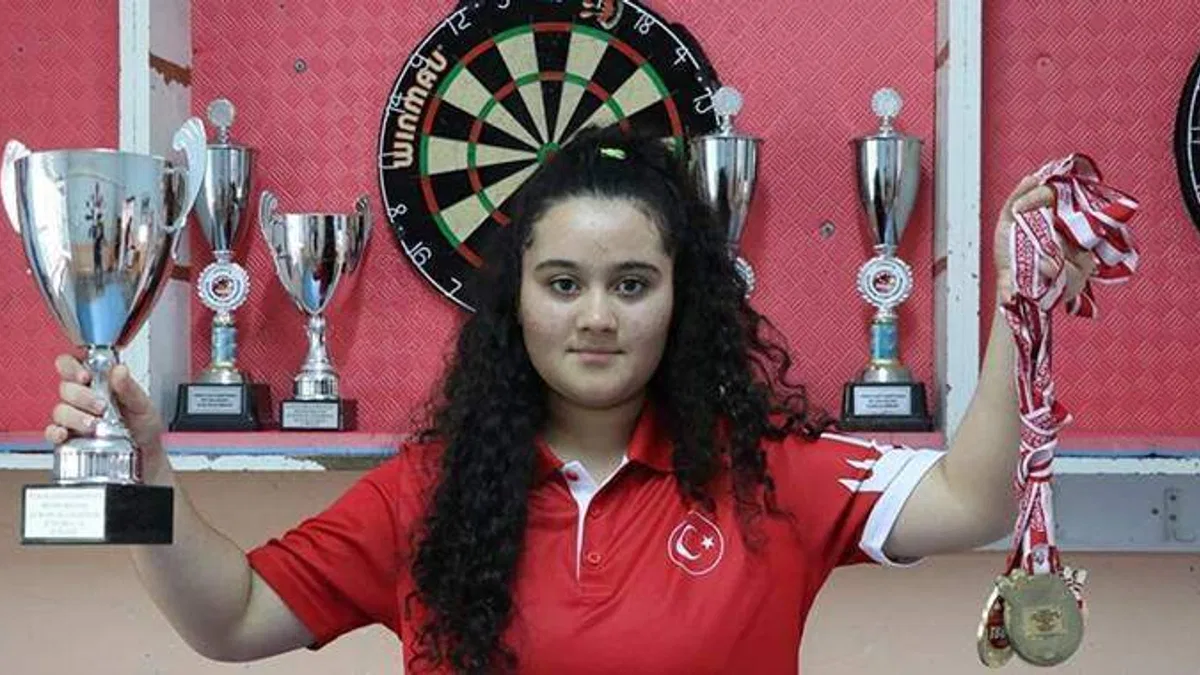 Emanet Oklarla Yarıştığı Dart Şampiyonasında Madalya Gururu Yaşadı