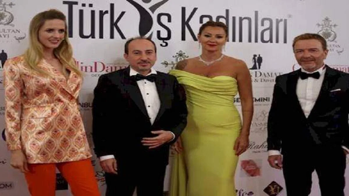 Türk iş kadınları Adile Sultan Sarayı'nda buluşuyor