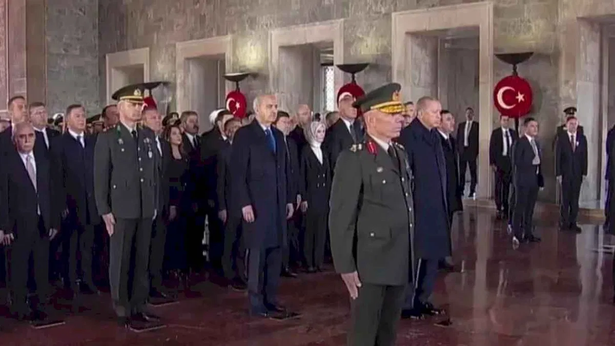 Devlet erkanı Anıtkabir'de