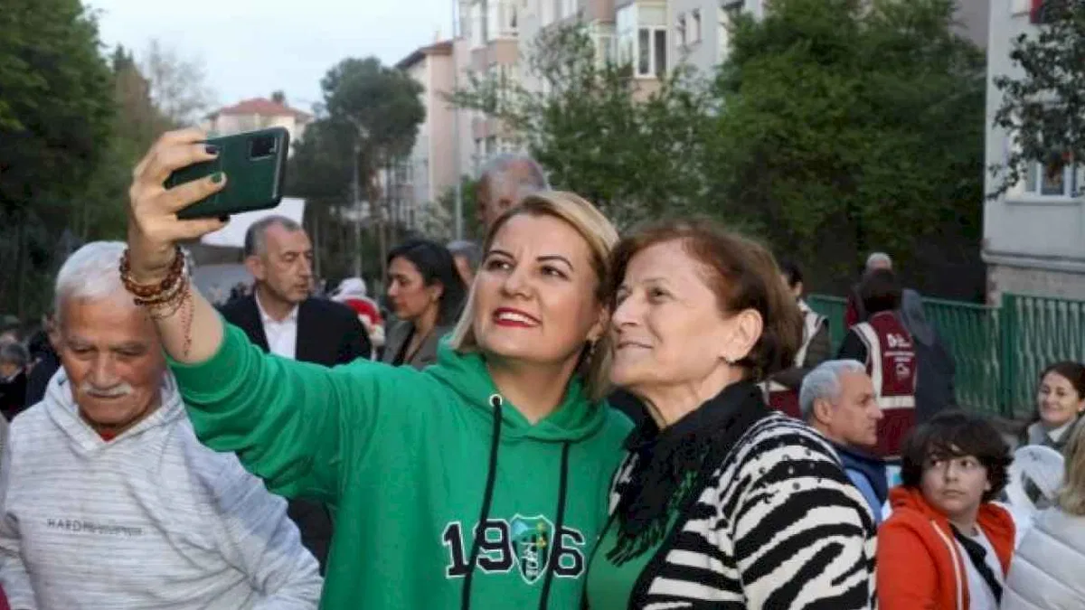 Şirintepelilerden Hürriyet’e sevgi seli