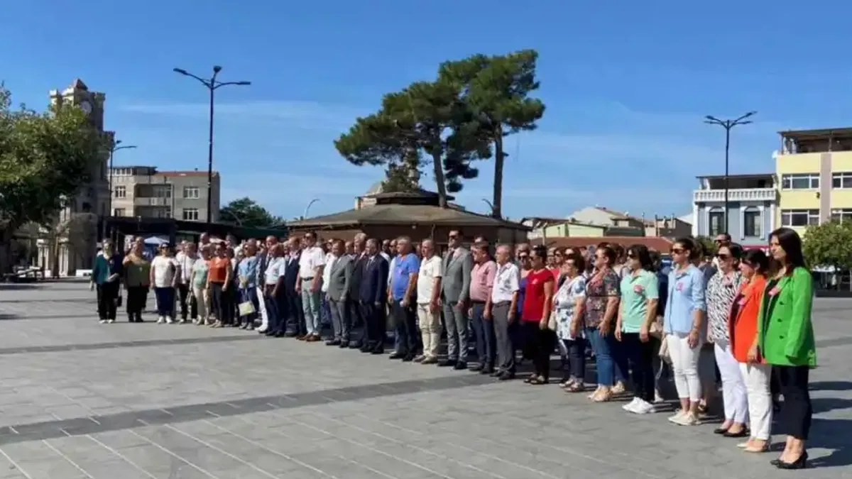 CHP 101. kuruluş yıldönümünü İpsala'da da kutladı