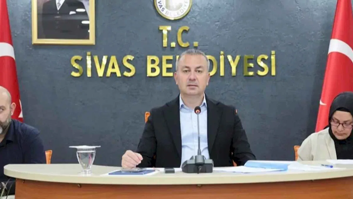 Sivas Belediye Başkanı o iddiaları yanıtladı: Merkezde kene sorunu yok!