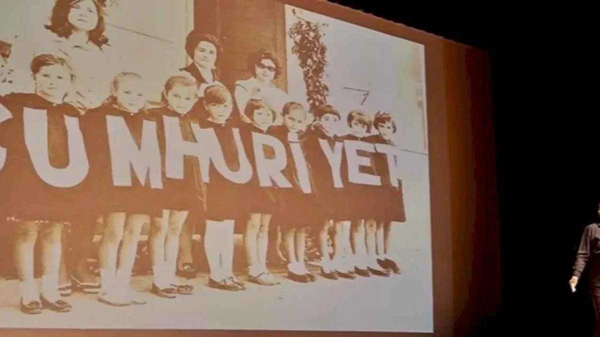 “Cumhuriyete Giden Yol” söyleşisiyle unutulmaz gece