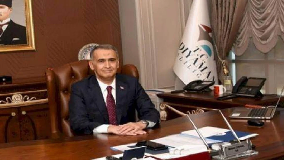 Adıyaman Valisi 'sağlık' gerekçesiyle istifa etti!