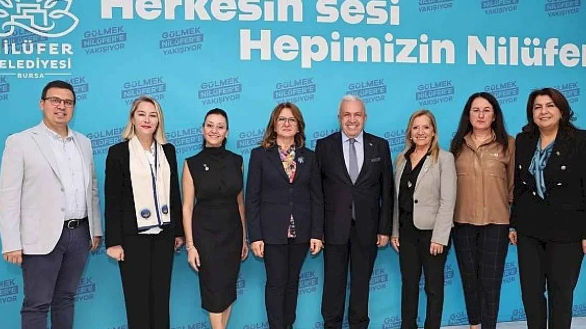 Türk Üniversiteli Kadınlar Derneği'nden Başkan Şadi Özdemir'e ziyaret