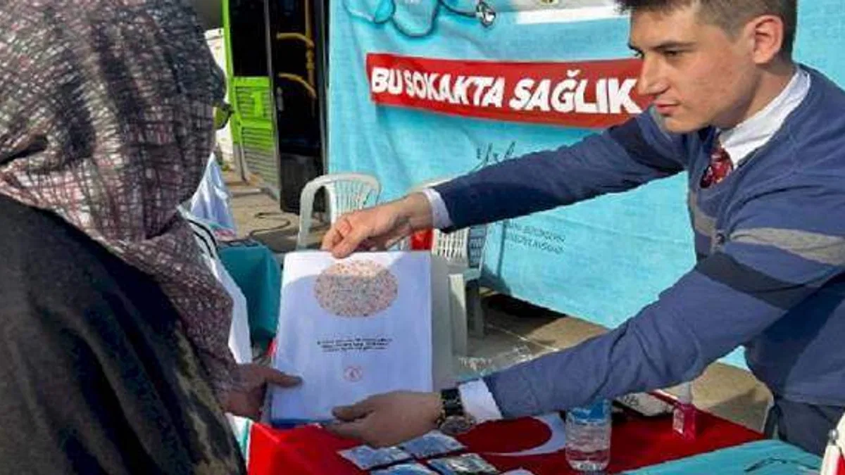 Sakarya Pamukova'da 300 vatandaşa sağlık taraması