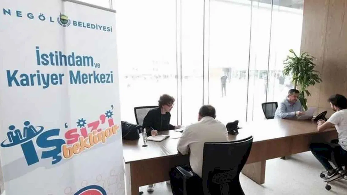 Bursa İnegöl İstihdam ve Kariyer Merkezi 2850 kişiyi iş sahibi yaptı