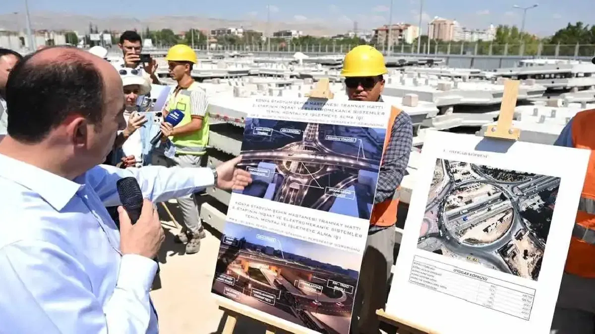 Konya'da Başkan Altay raylı sistem projelerini inceledi