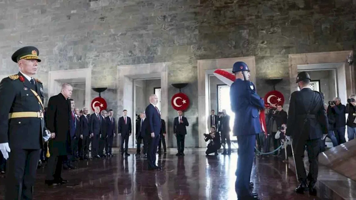 Cumhurbaşkanı Erdoğan, Anıtkabir’de