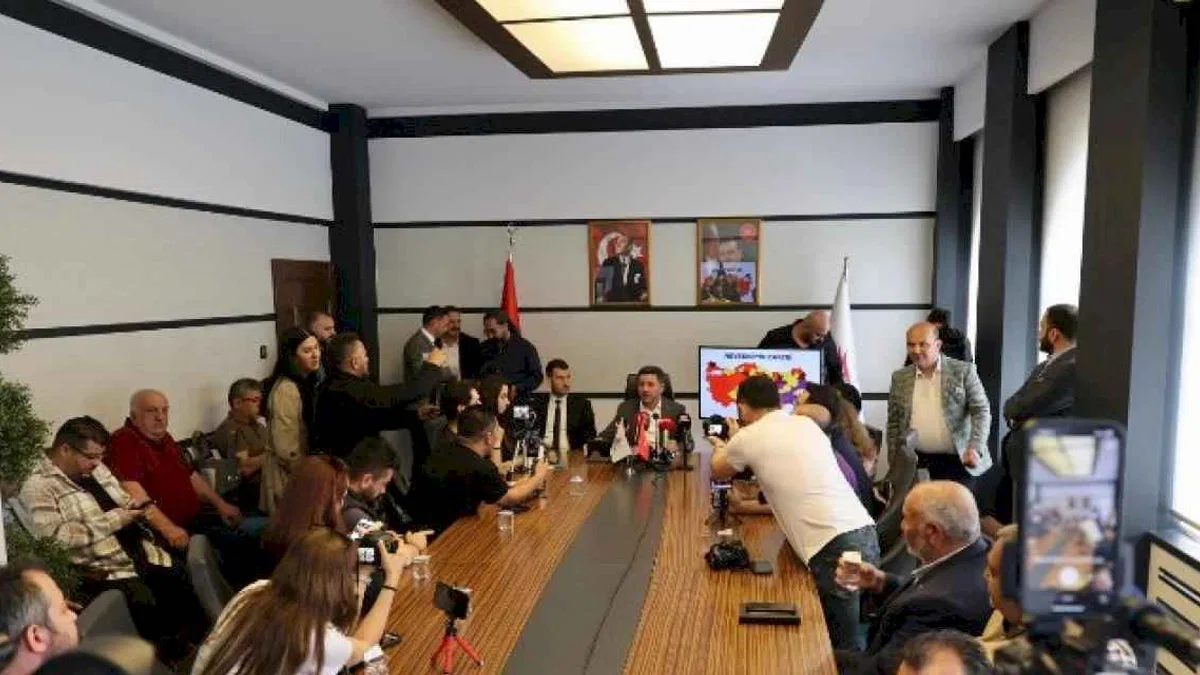 Belediye Başkanı Rasim Arı'dan çarpıcı açıklamalar
