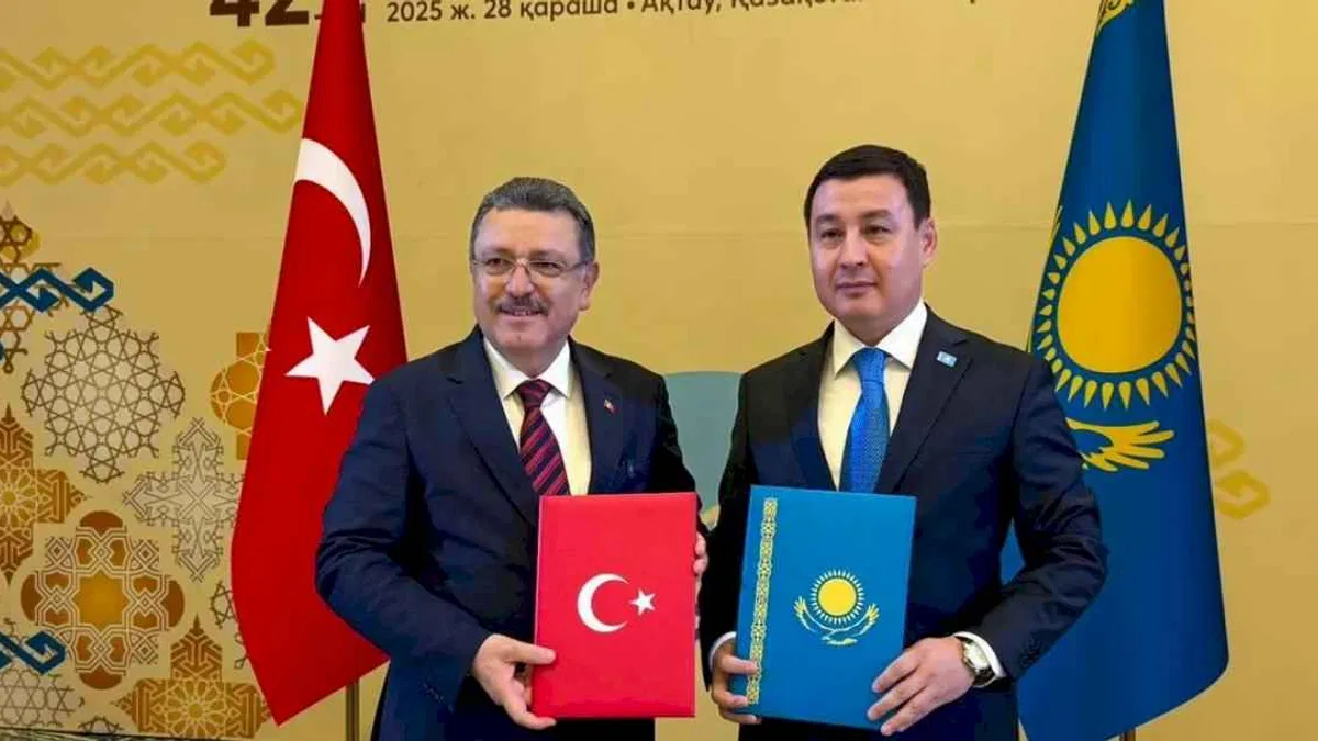 Trabzon'un yeni kardeş şehri Aktau oldu